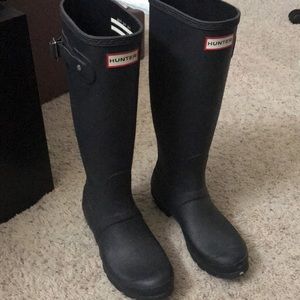 Black Hunter Boots